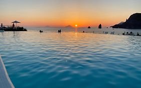 Therasia Resort